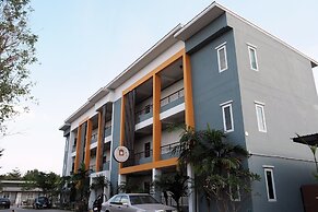 Ban Suan Dokmai