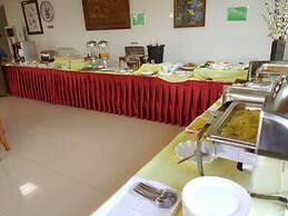 Sky Hotel Hlaing Thar Yar Yangon