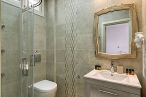 Ostria Inn