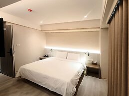 Good Hotel