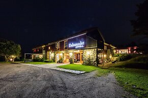 Dolmsundet Hotell Hitra