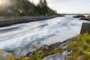 Dolmsundet Hotell Hitra