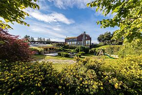 Dolmsundet Hotell Hitra