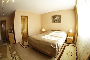 Desna Hotel