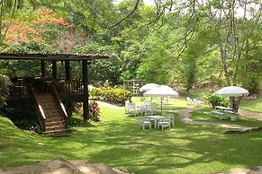Mae-Sa Valley Farm Stay Resort