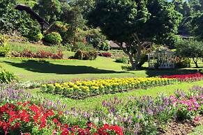 Mae-Sa Valley Farm Stay Resort