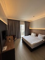NY Suites Hotel