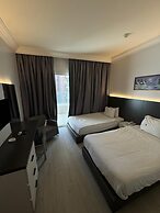 NY Suites Hotel