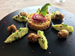 Logis Hôtel Le Pélican & son restaurant