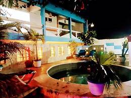 Hotel Tronco Inc
