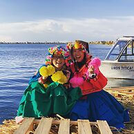 Uros Titicaca Lodge