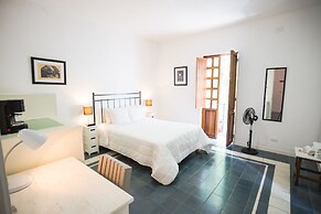 Casa Bruselas