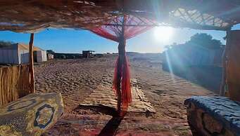 Atmospher Bivouac Desert