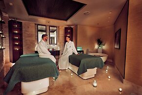 Beach Rotana All Suites