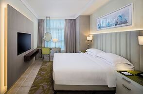 Beach Rotana All Suites