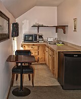 Likely Lodge