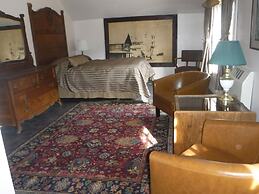 Likely Lodge