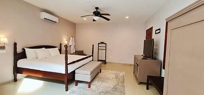 Casa Valladolid Boutique Hotel