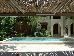 Casa Valladolid Boutique Hotel