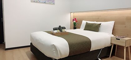 Elm Motel