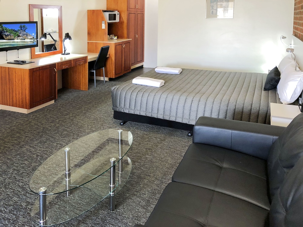 The Leeton Heritage Motor Inn