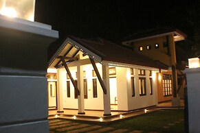 Sayo Villa