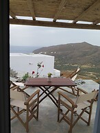 Kaminaki Amorgos Studios & Apartments