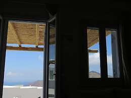 Kaminaki Amorgos Studios & Apartments