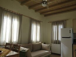 Kaminaki Amorgos Studios & Apartments