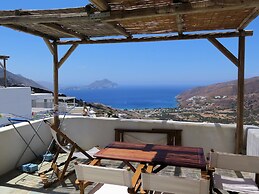 Kaminaki Amorgos Studios & Apartments