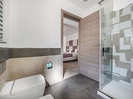 Orange Suites