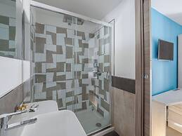 Orange Suites