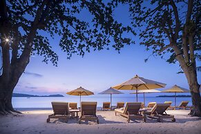 SALA Samui Chaweng Beach Resort