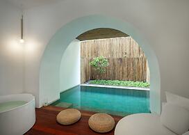SALA Samui Chaweng Beach Resort