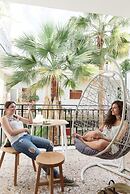 Cocoon City Hostel