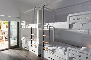 Cocoon City Hostel