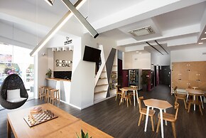 Cocoon City Hostel