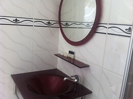 Exec Closets Hotel