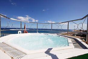 Atlantic Beach Club