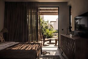 OKU Hotel Kos - Adults Only