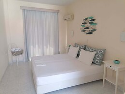 Akrogiali Hotel