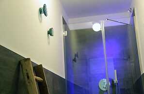 LAMIA Room Rentals