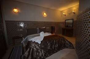 Hotel Pyramides