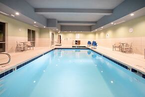 Holiday Inn Express & Suites Sterling by IHG