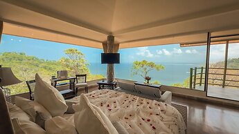 Ocean View Penthouses by Issimo - Adults Only