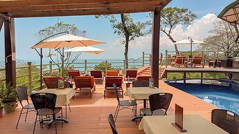 Ocean View Penthouses by Issimo - Adults Only