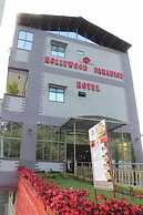 Hollywood Paradise Hotel
