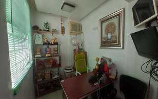 OYO 1048 Jomckayl Apartelle