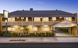 Richmond Motor Inn