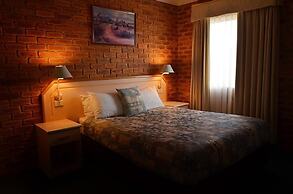 The Crossing Motel